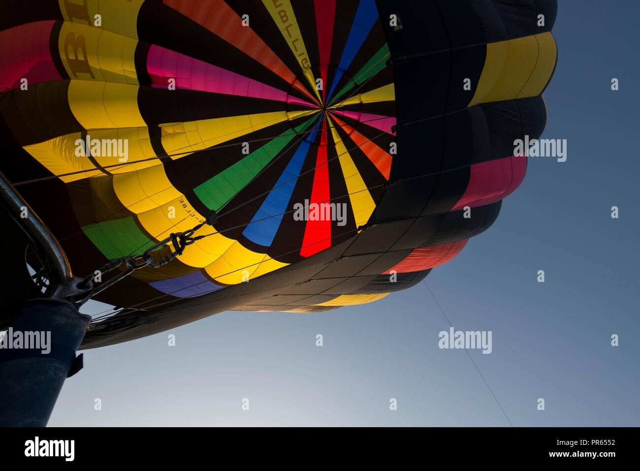 Flug im Heißluftballon über London Stockfoto