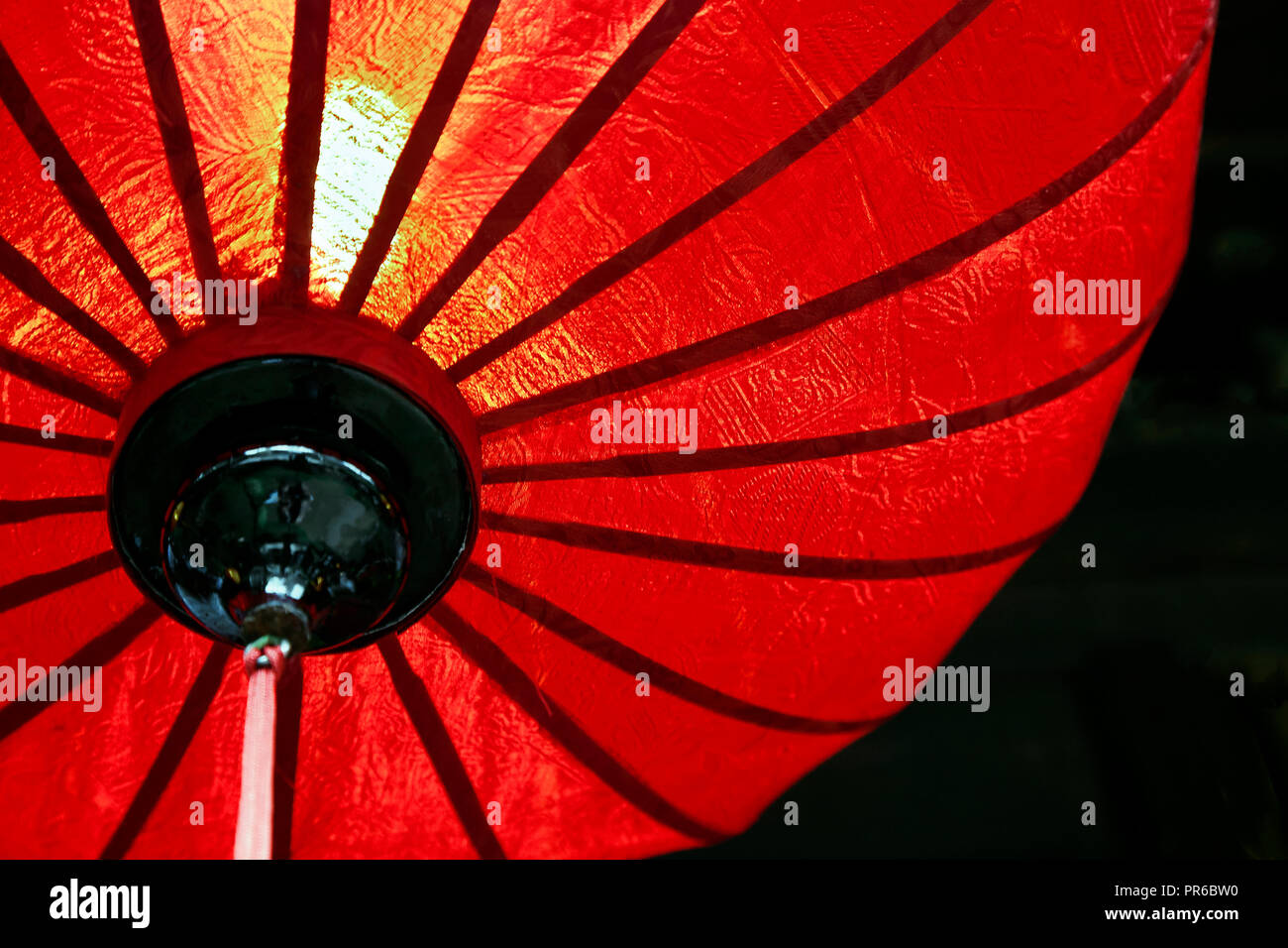 Rote Chinesische Laterne, Ansicht von unten Stockfoto