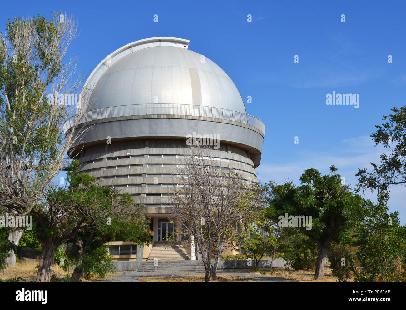 Sternwarte Teleskop in Byurakan, Armenien Stockfoto