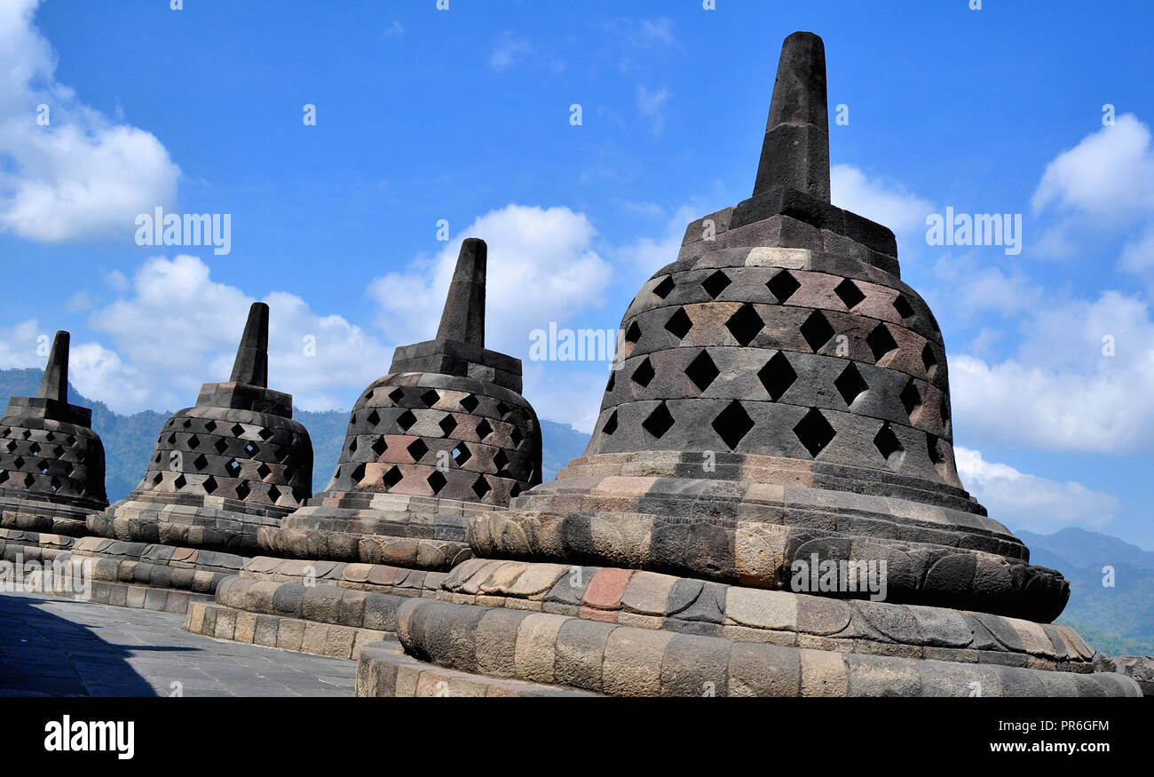 Borobudur Tempel ist ein Reiseziel in Asien, genauer in Zentral-java, Yogyakarta, Indonesien. Stockfoto