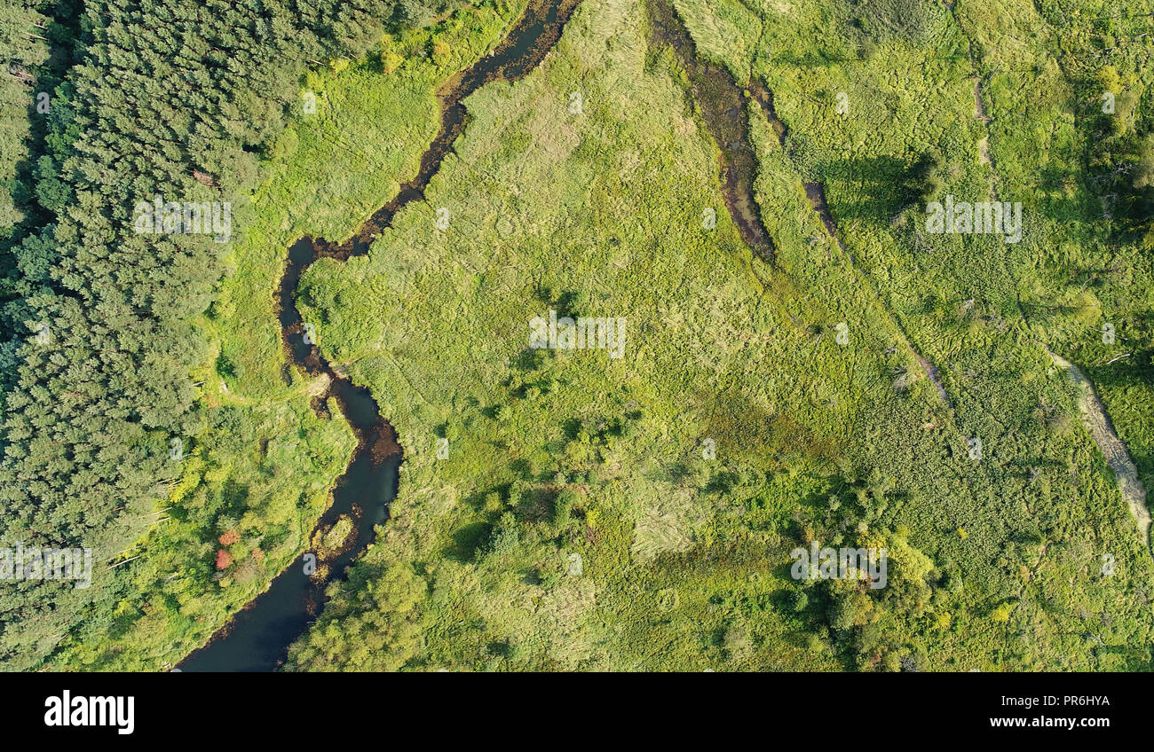 Antenne Landschaft mit natürlichen Fluss Stockfoto