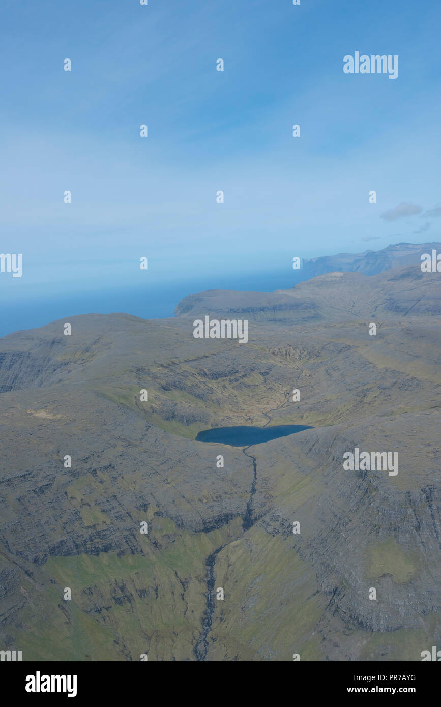 Luftbild von Vagar Island, Färöer, Dänemark, Europa Stockfoto