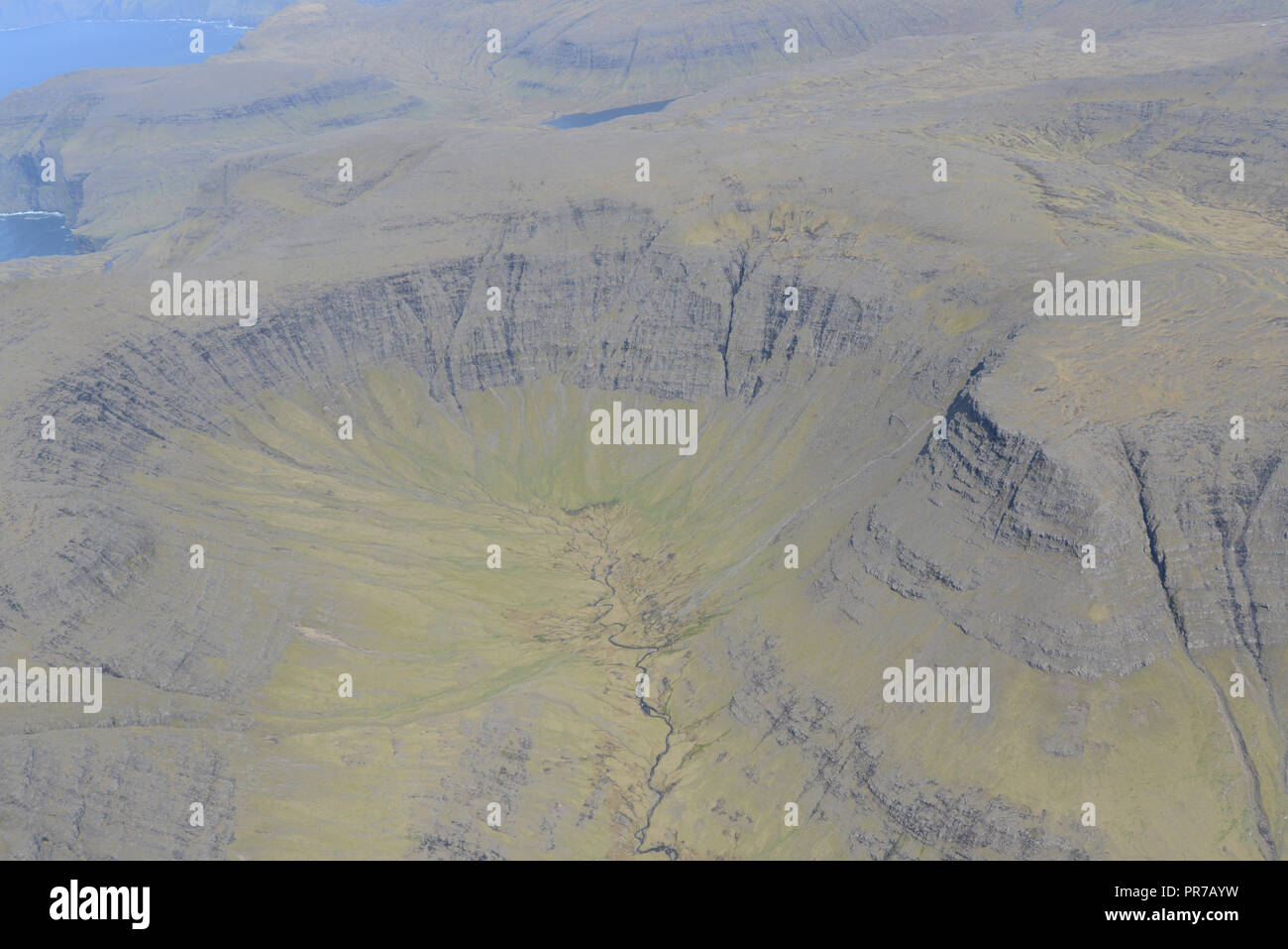 Luftbild von Vagar Island, Färöer, Dänemark, Europa Stockfoto