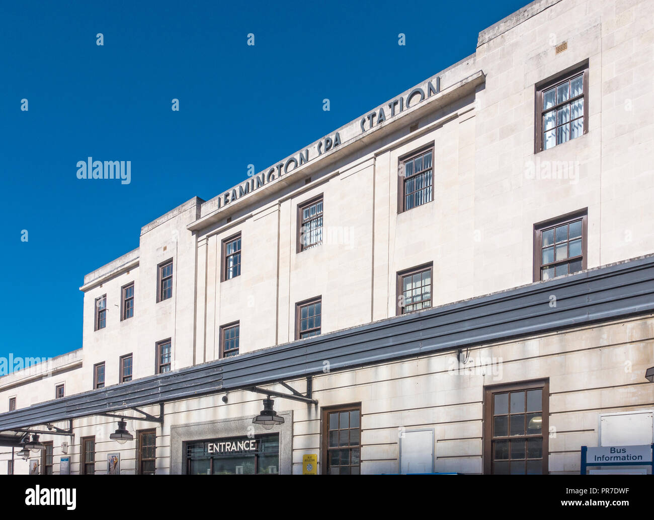 Royal Leamington Spa Bahnhof, Art-Deco-Design Stockfoto