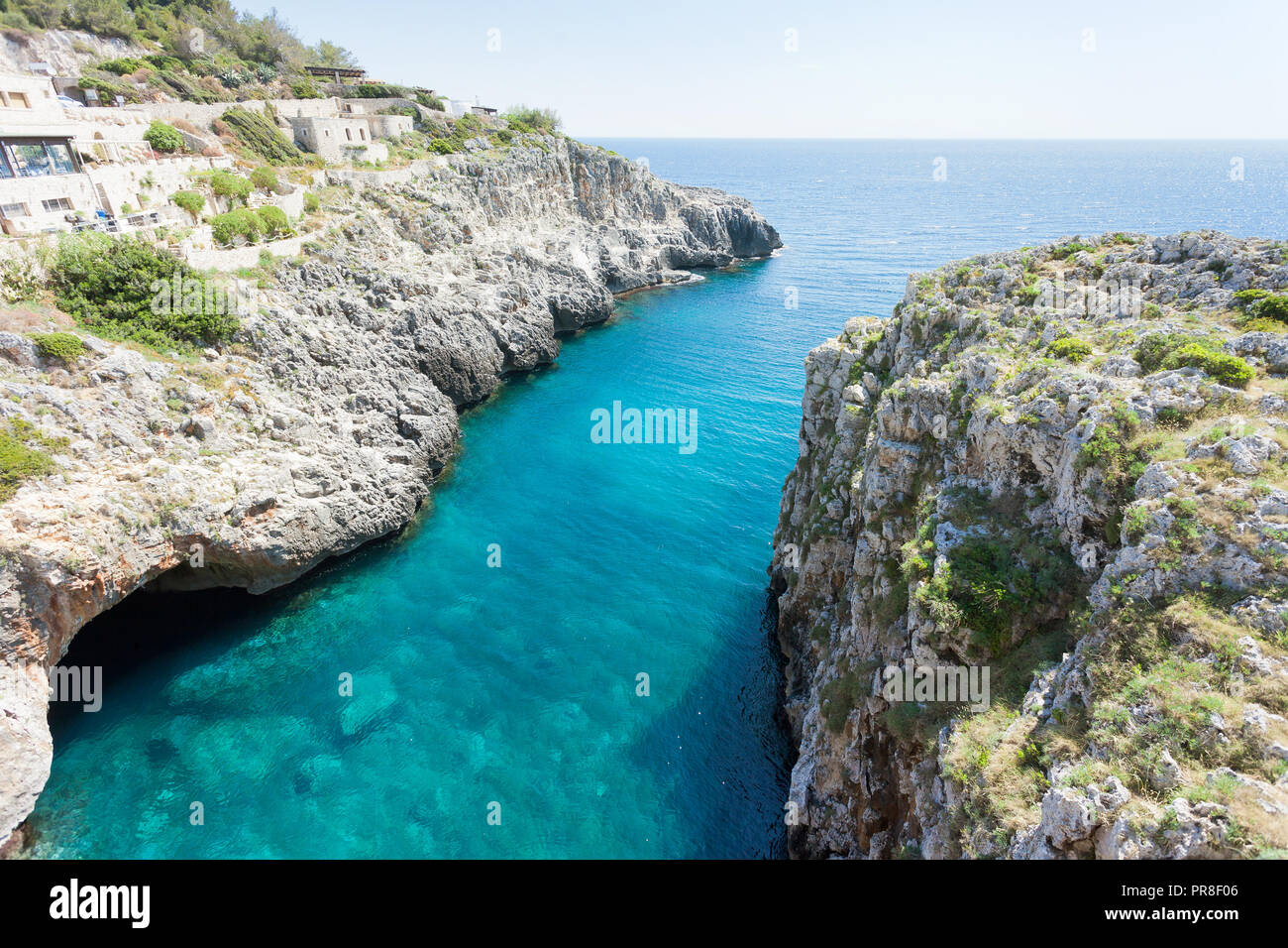 Apulien Leuca, Italien, Grotte von ciolo - eine überwältigende Aussicht auf die berühmte Grotte Stockfoto