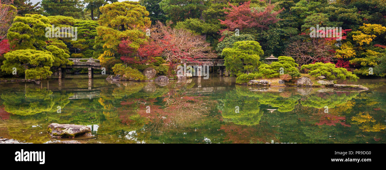 Herbst Blick auf Kyoto Imperial Palace Gardens Stockfoto