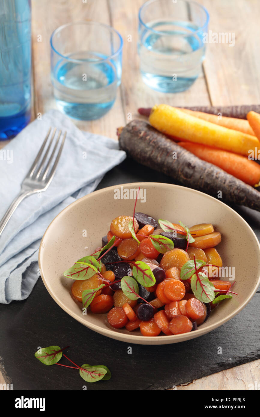 Karotten Vichy in verschiedenen Farben Stockfoto