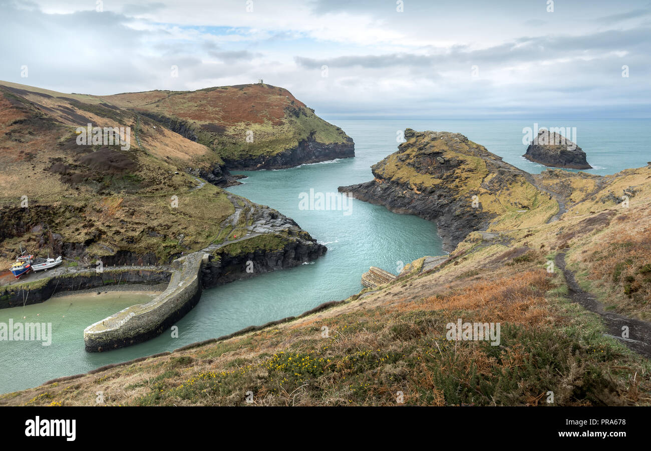 Safe Haven, Bostcastle Hafen, Cornwall Stockfoto