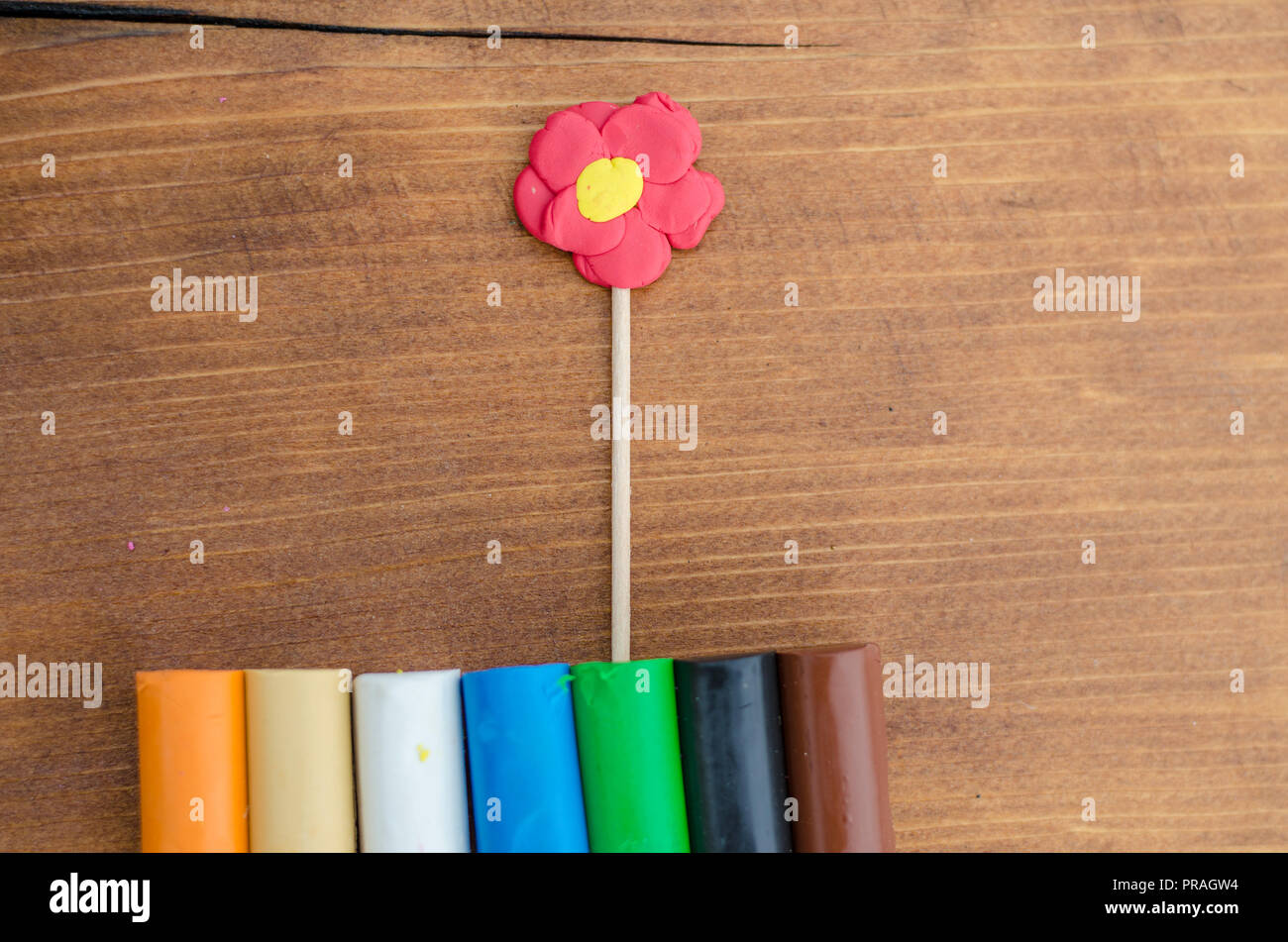 Salzteig und Blume Erstellung Stockfoto