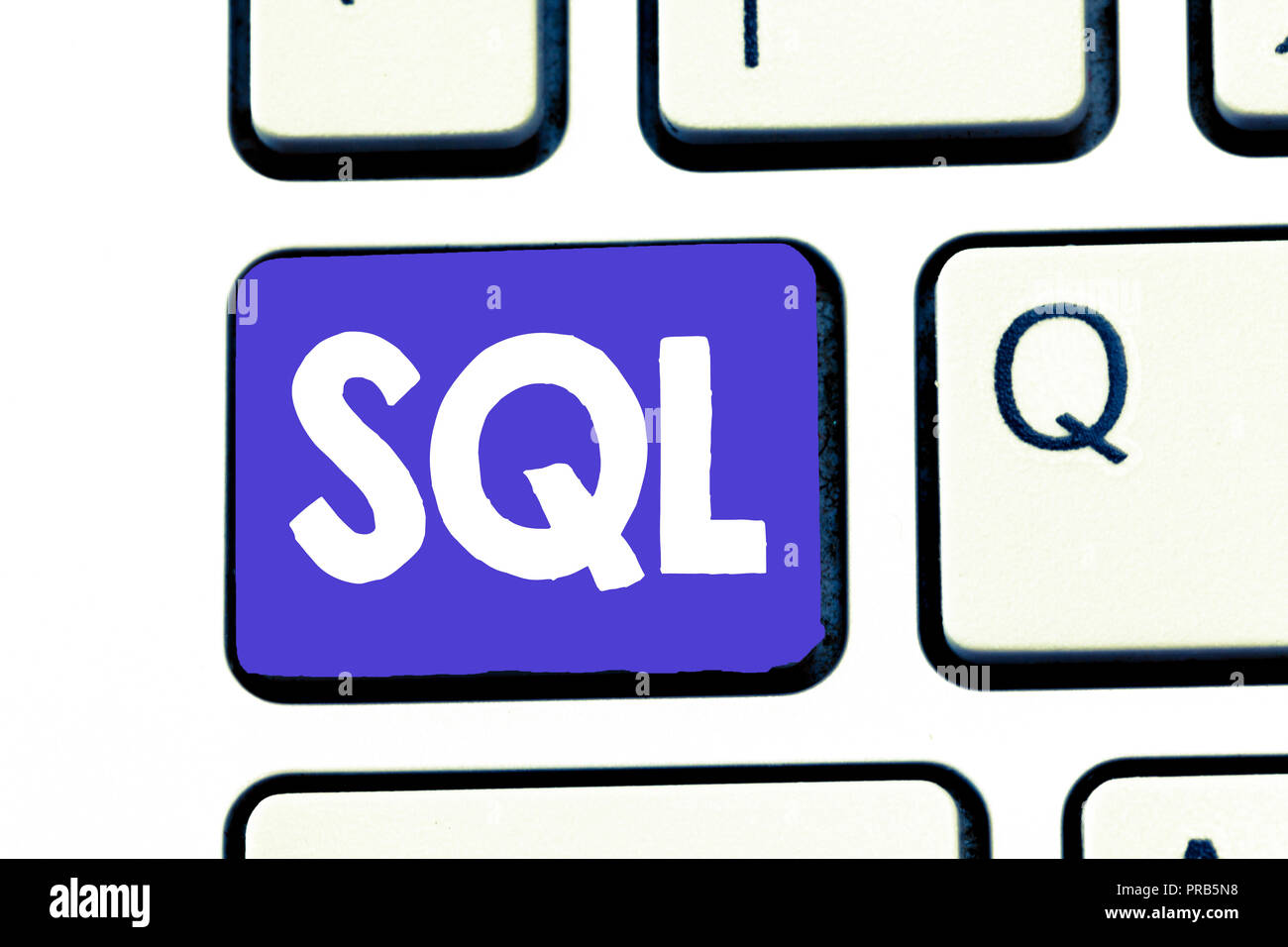 Handschrift text Sql. Begriff Sinne ein Standard computer Sprache für relationale Datenbank Management. Stockfoto