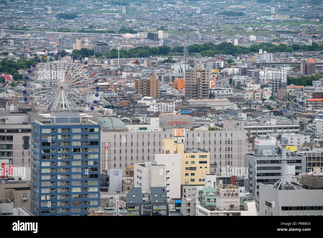 Landschaft von Matsuyama City von Matsuyama Schloss - Japan Stockfoto