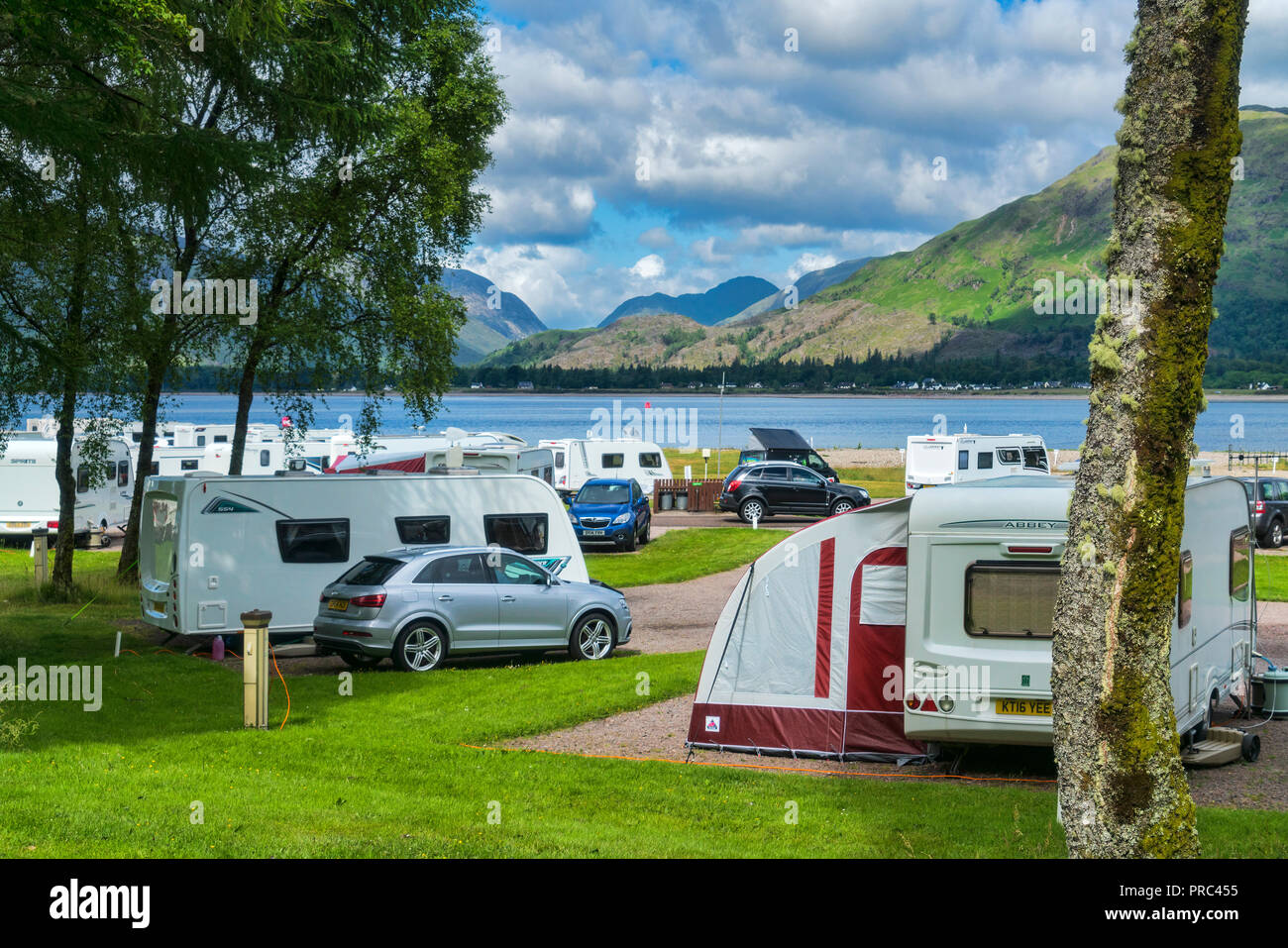 Blick über Loch Linnhe an Onich, Ardgour, Berge, Hochland, Schottland Großbritannien Stockfoto