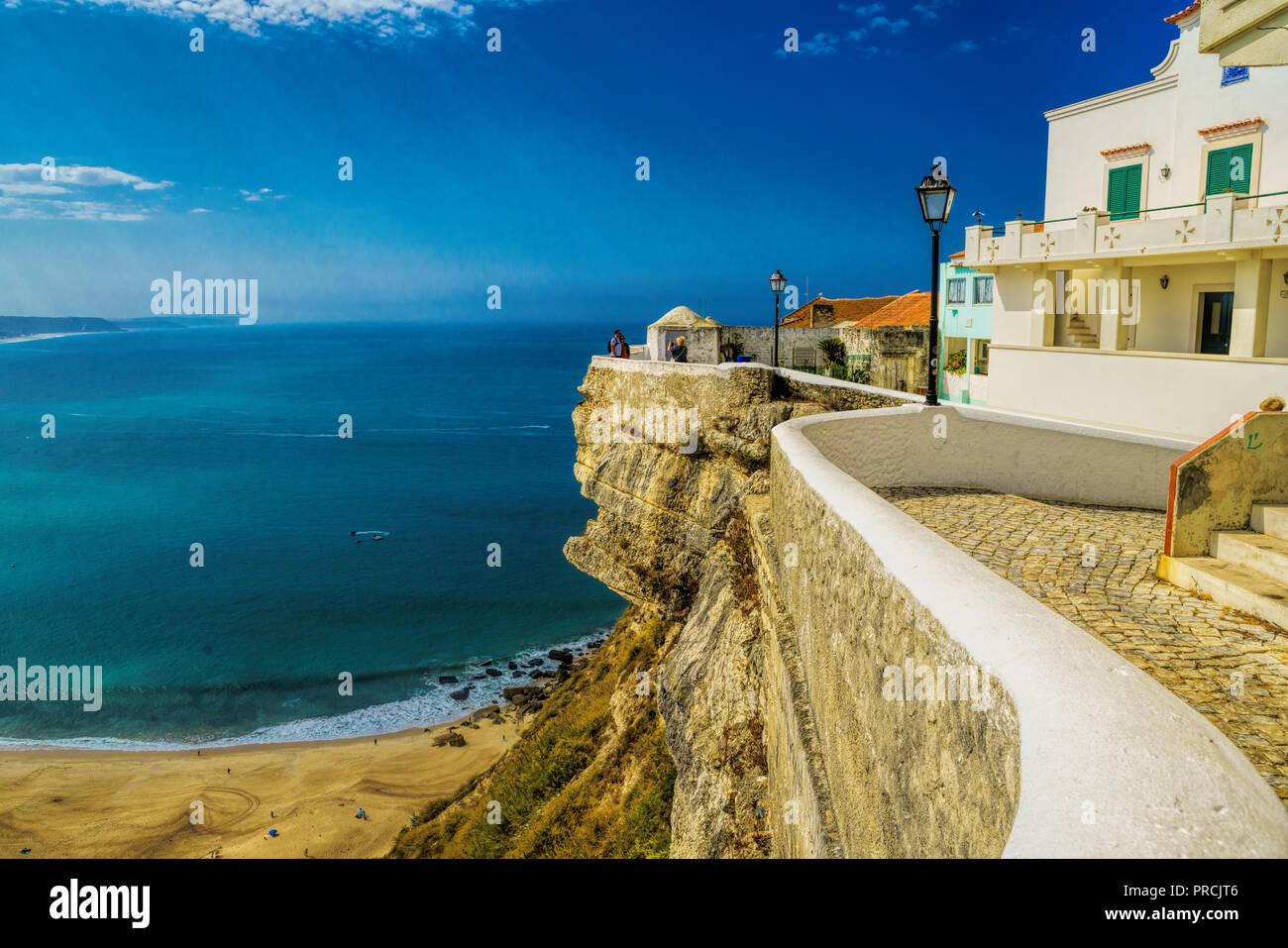Street nazare portugal Fotos und Bildmaterial in hoher Auflösung Alamy