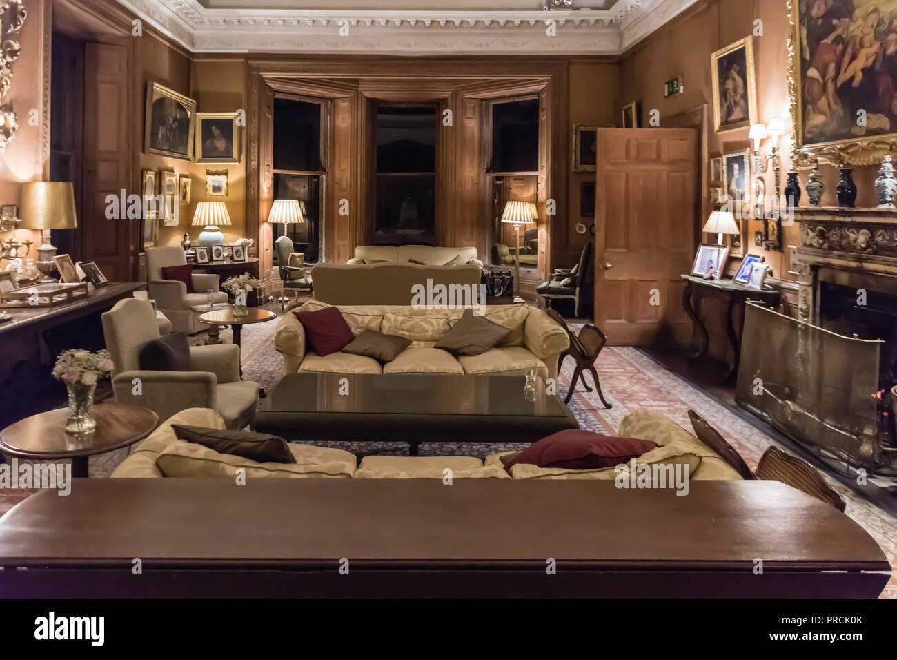 Salon im Schloss Leslie Hotel, Glaslough, County Monaghan, Irland. Stockfoto