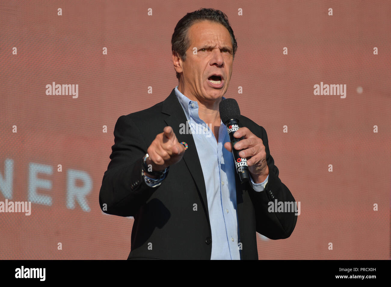 Andrew Cuomo auf der Bühne während des Global Citizen Konzert 2018 im Central Park, große Liegewiese am 29. September 2018 in New York City. Stockfoto