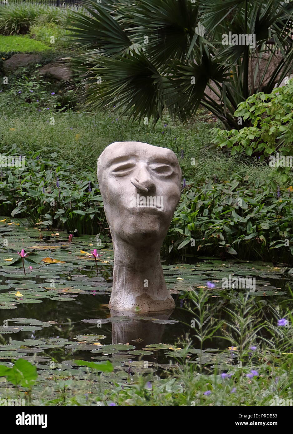 Austin, Texas - 23. September 2018: Die Skulptur, Arbeit von shanie Tomassini in Umlauf Skulptur Garten, Austin, Texas, USA Stockfoto
