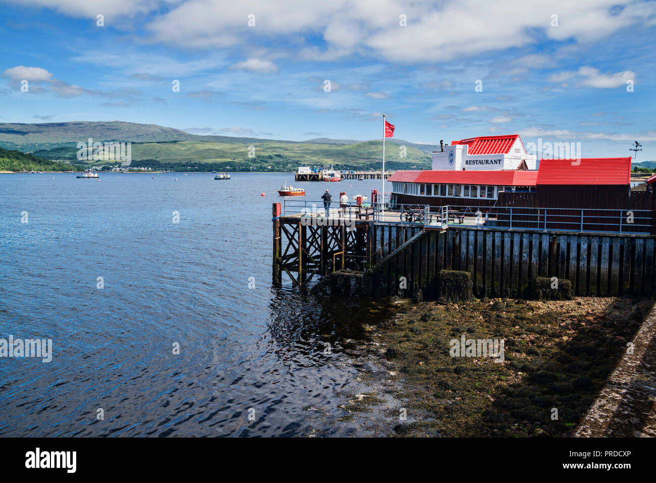 Blick über Loch Linnhe in Fort William, Fähre, Berge, Hochland, Schottland Großbritannien Stockfoto