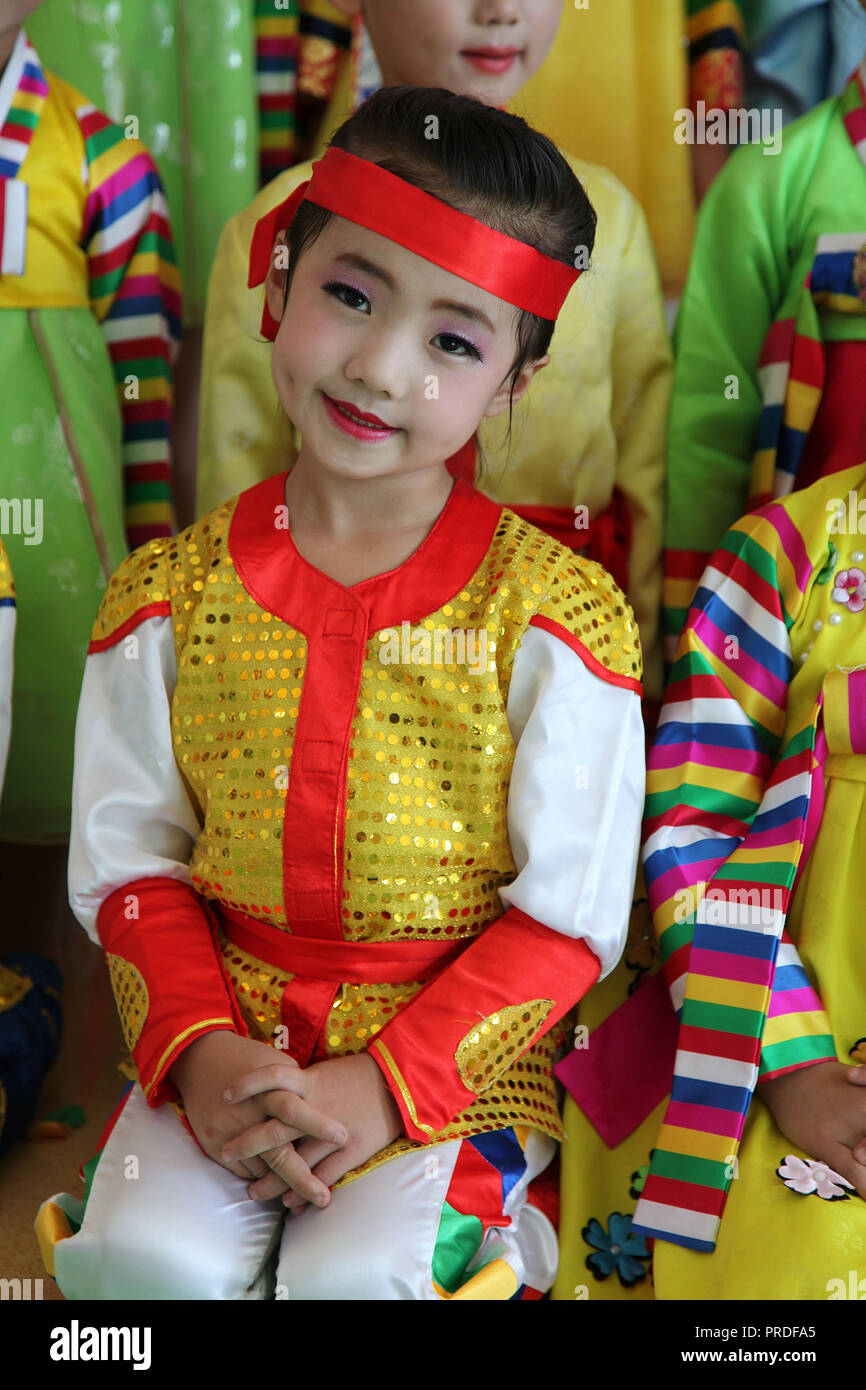 Kinder in der stahlarbeiter Kindergarten in Chongjin Stockfoto