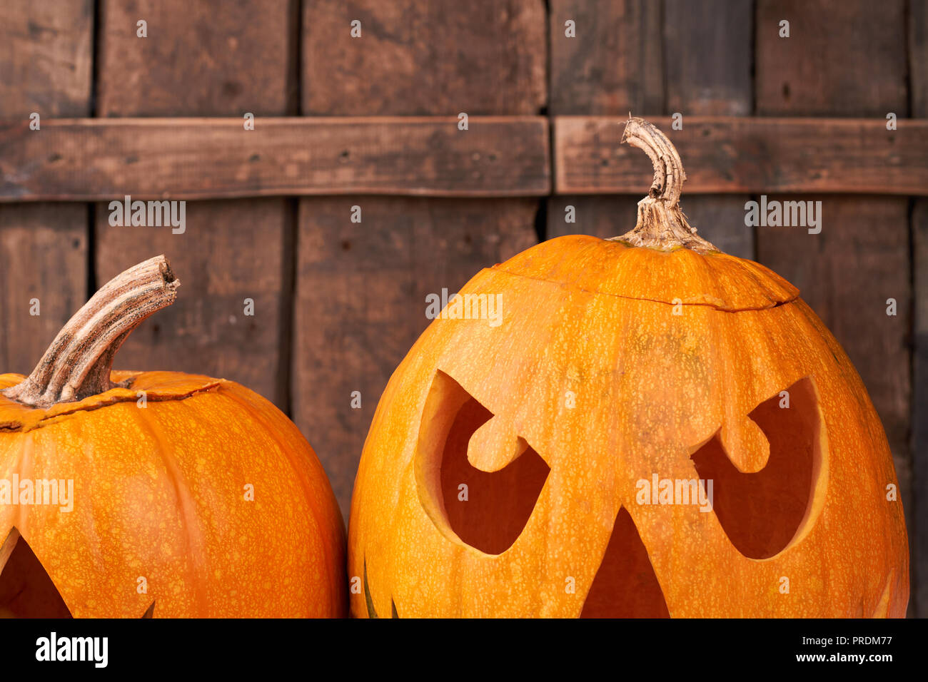 Halloween Urlaub Kürbis auf Holz- Hintergrund. Stockfoto