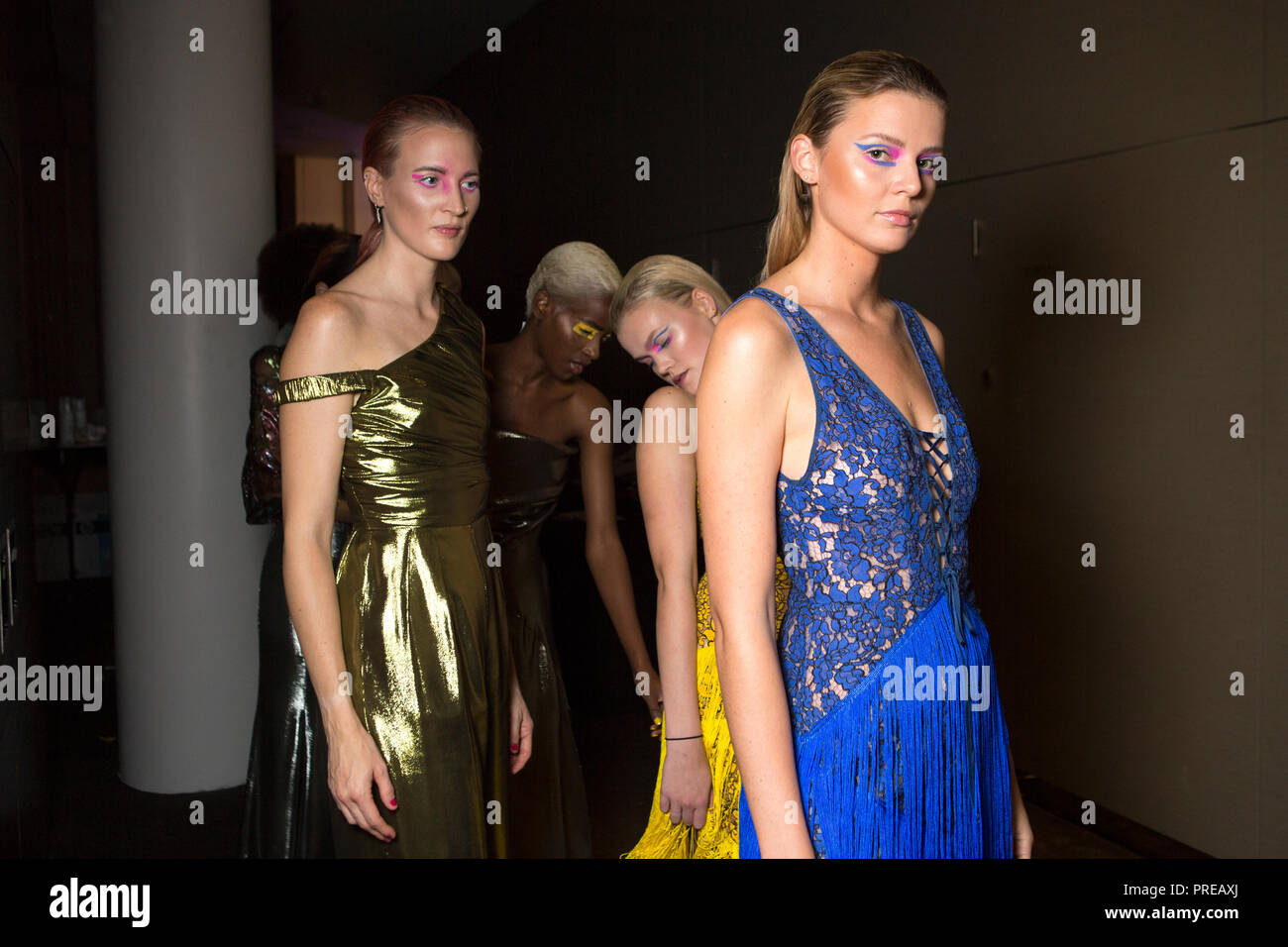 London, UK, 16. September 2018, Modelle backstage in der Kolchagov Barba zeigen mich an Strand Hotel, London Fashion Week SS/19. Mariusz Goslicki/Alamy Stockfoto