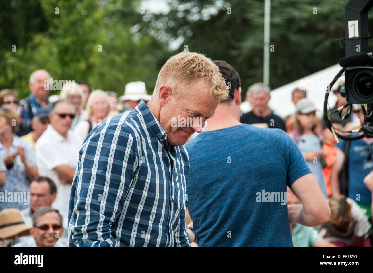 Im Vereinigten Königreich - Countryfile Live - Adam Henson - Außerhalb des Broadcast Recording Venue Stockfoto