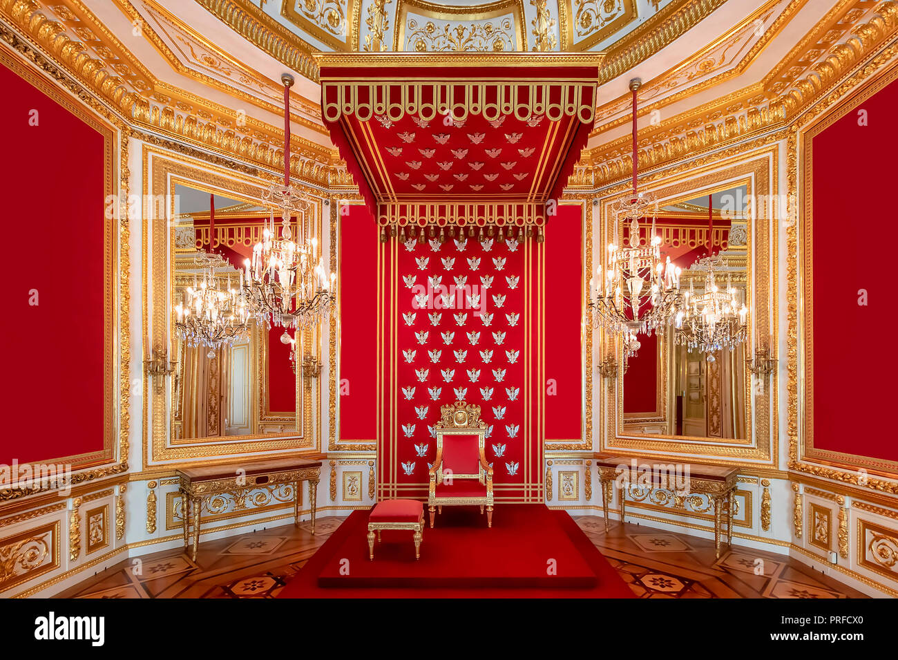 Warschau, Polen, 31. Mai 2018: Der Thronsaal im königlichen Schloss in Warschau Stockfoto