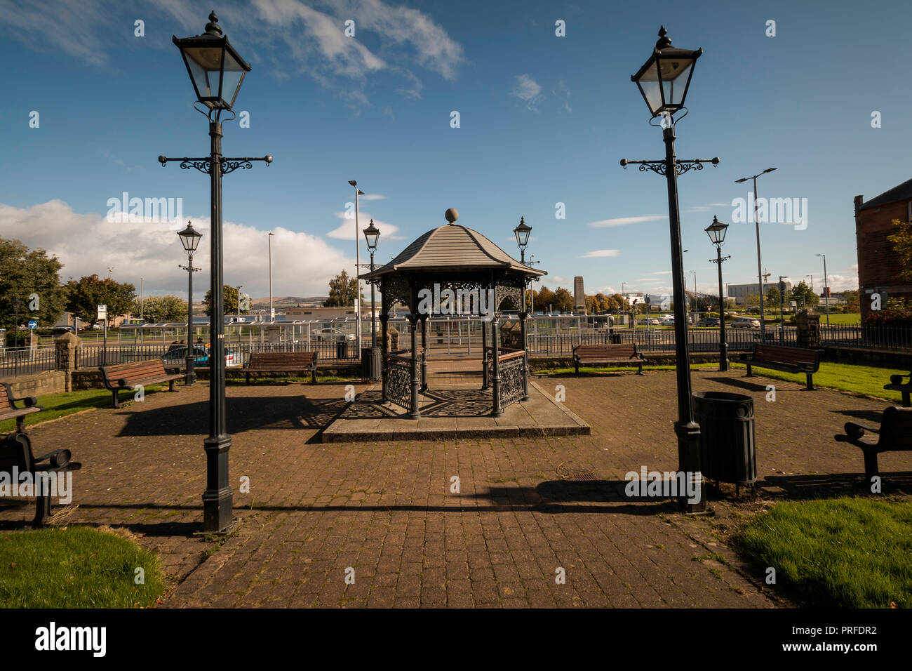 Port Glasgow Schottland Wahrzeichen Gebäude & Fluss Clyde Küste Stockfoto