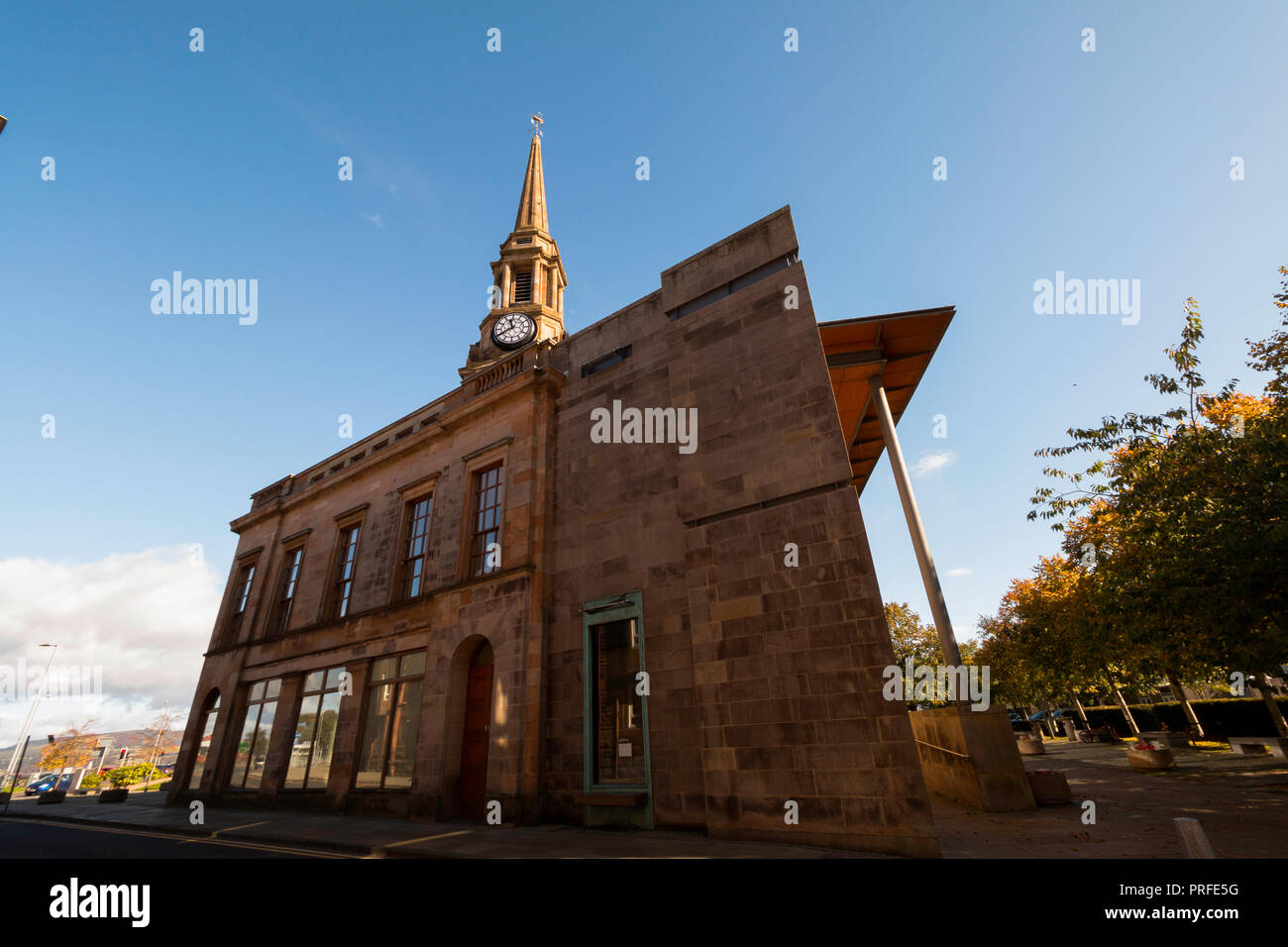 Port Glasgow Schottland Wahrzeichen Gebäude & Fluss Clyde Küste Stockfoto