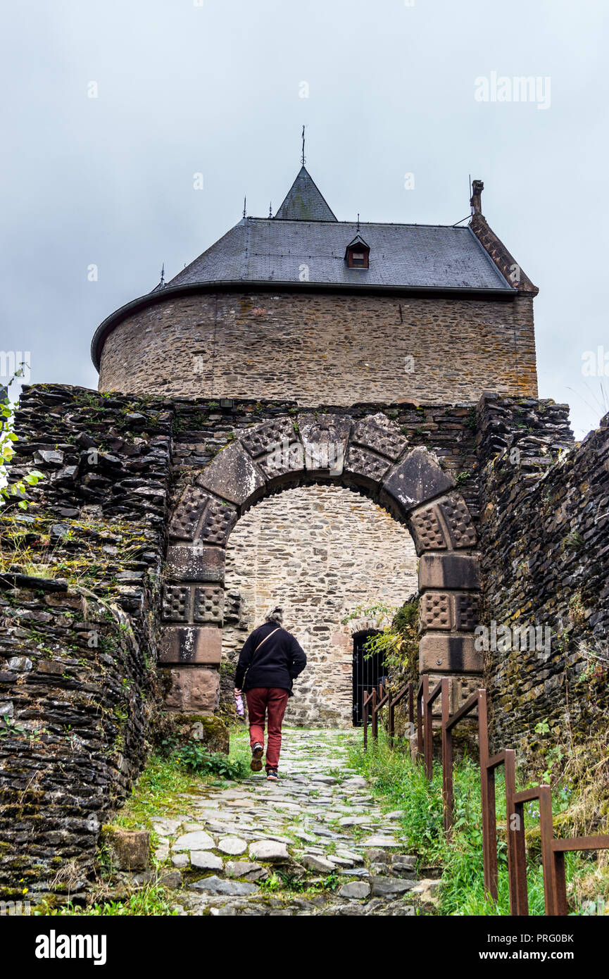 Schloss der Grafen von Esch-sur-Sûre, 13. Jahrhundert, Großherzogtum Luxemburg Stockfoto