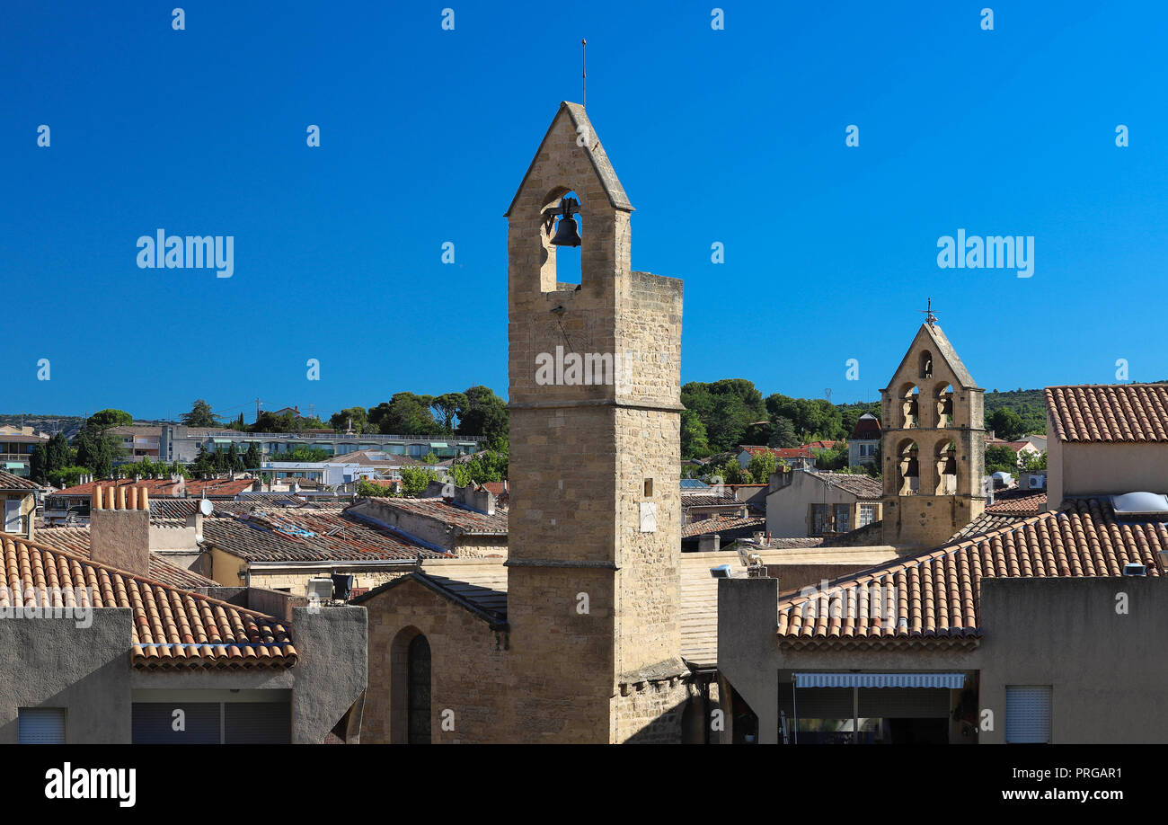 Anzeigen von Salon-de-Provence mit typischen Türme, im Süden von Frankreich. Stockfoto