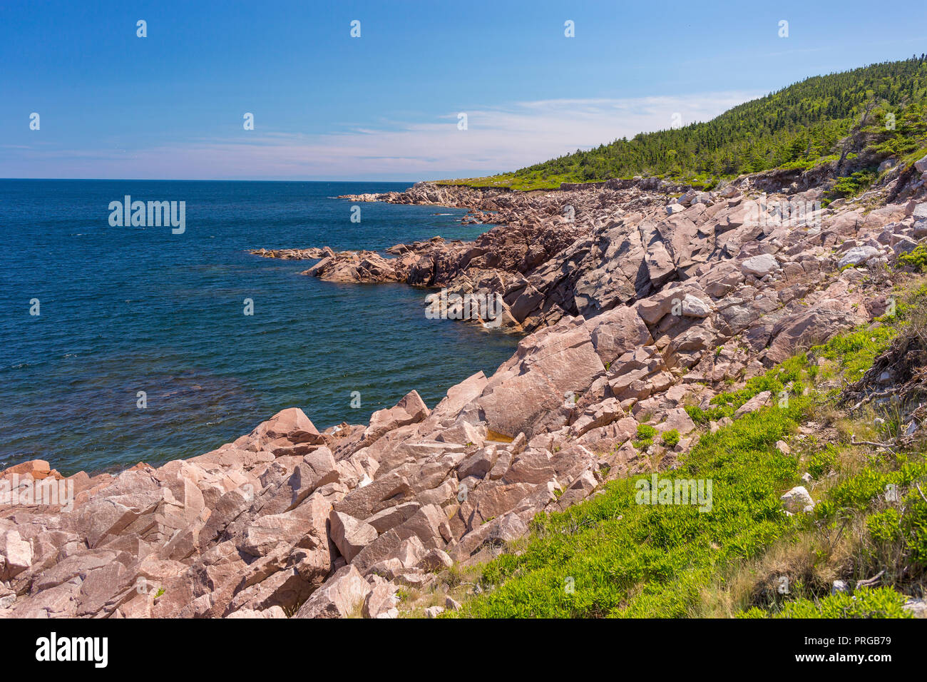 WHITE POINT, Cape Breton, Nova Scotia, Kanada - Landschaft von Küste und den Atlantik. Stockfoto