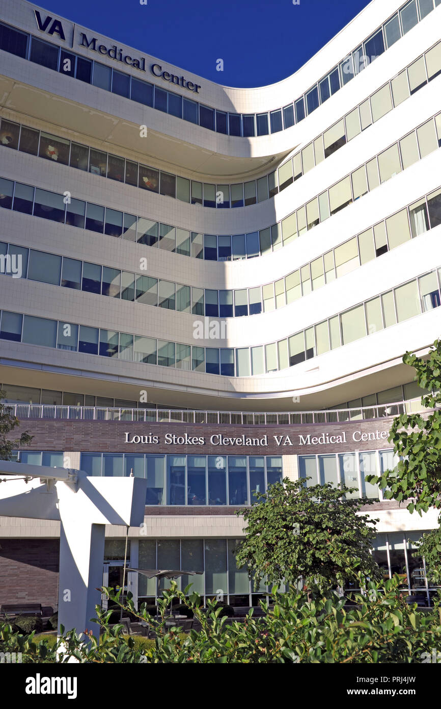 Die Louis Stokes Cleveland VA Medical Center in Cleveland, Ohio, USA. Stockfoto