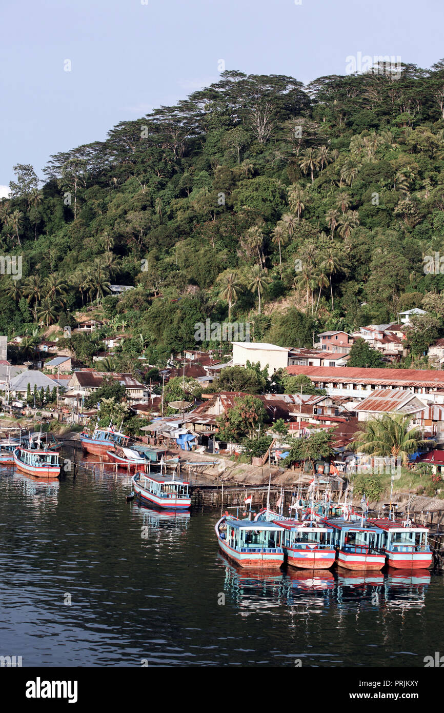 Angeln Boote am Hafen in Padang, Sumatra, Indonesien Stockfoto