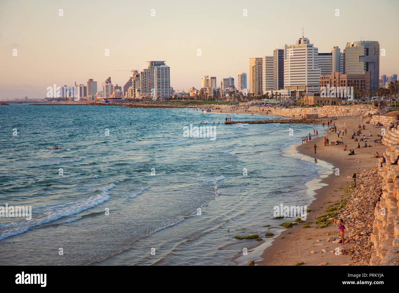 Blick auf das Geschäftsviertel in Tel Aviv Stockfoto