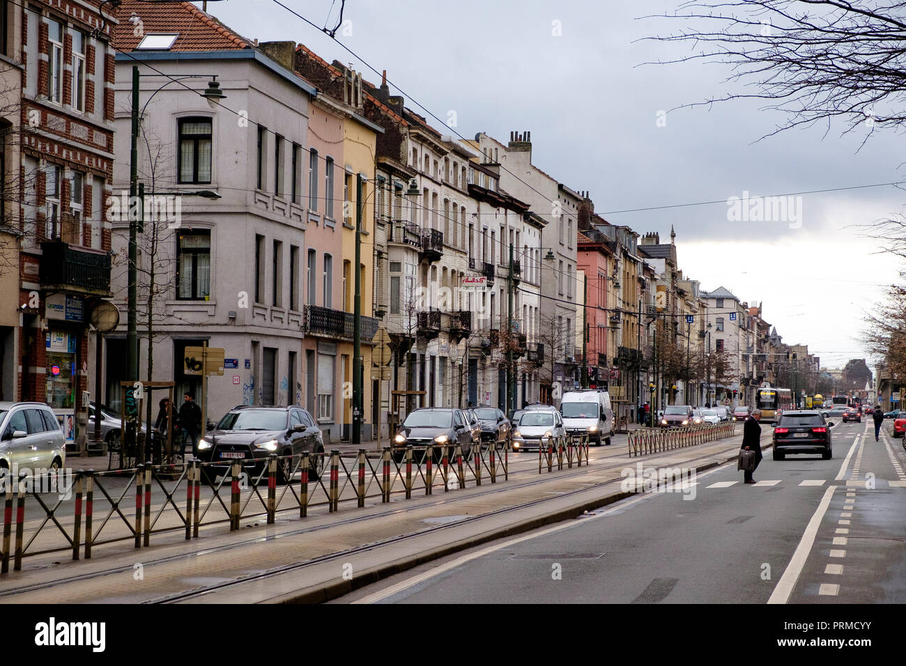 Blick Nach Westen Vom Gare Du Midi Brussel Avenue Fonsny Stockfotografie Alamy