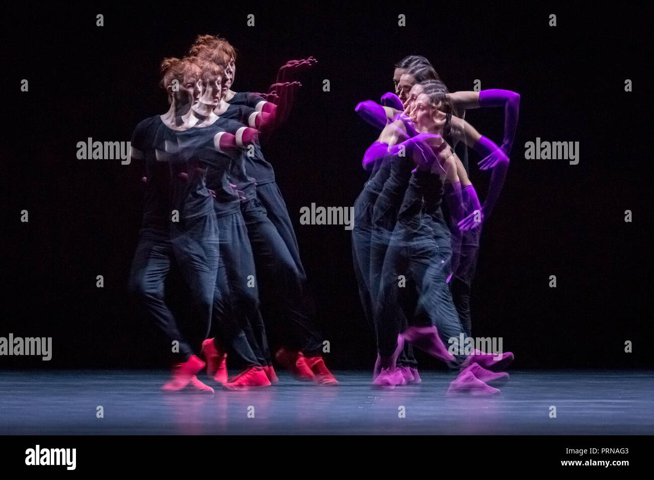 London, Großbritannien. 3. Okt 2018. William Forsythe - einen ruhigen Abend Tanz in Sadler's Wells. Credit: Guy Corbishley/Alamy leben Nachrichten Stockfoto