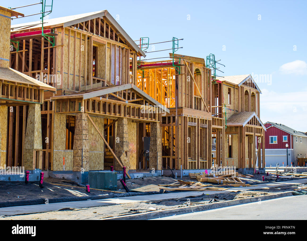 Reihe von 2-stöckigen Häuser im Bau Stockfoto