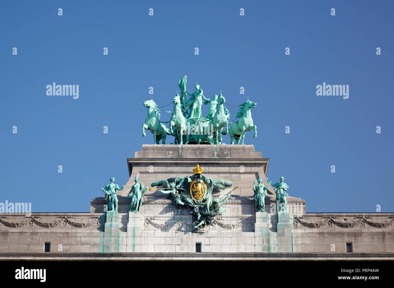 Beförderung auf der Oberseite des Arc de Triomphe in Brüssel, Belgien. Stockfoto