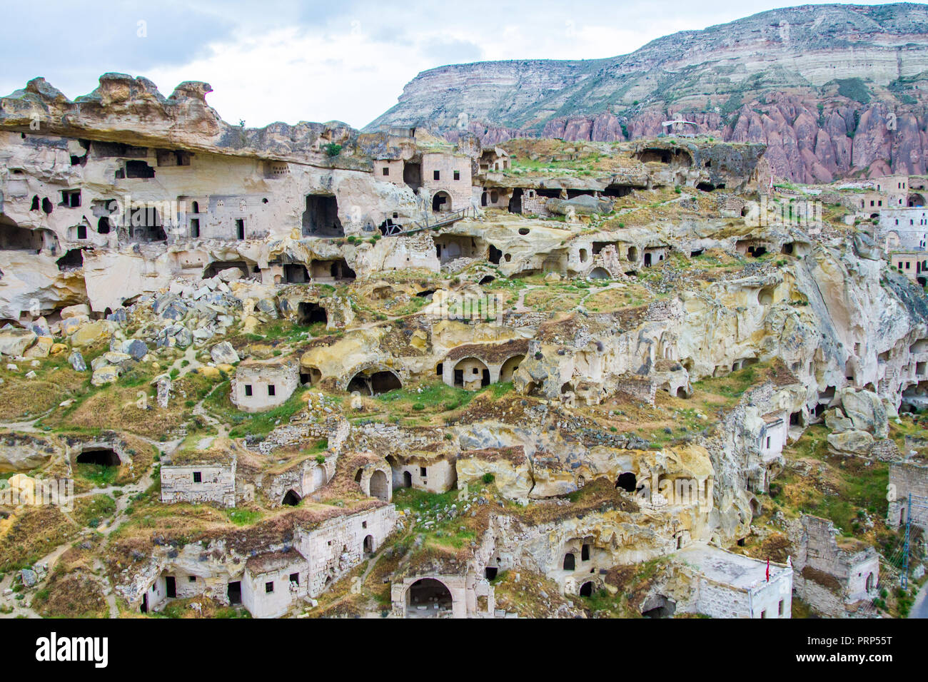 Türkei, Kappadokien, Höhle auf dem Berg Stockfoto