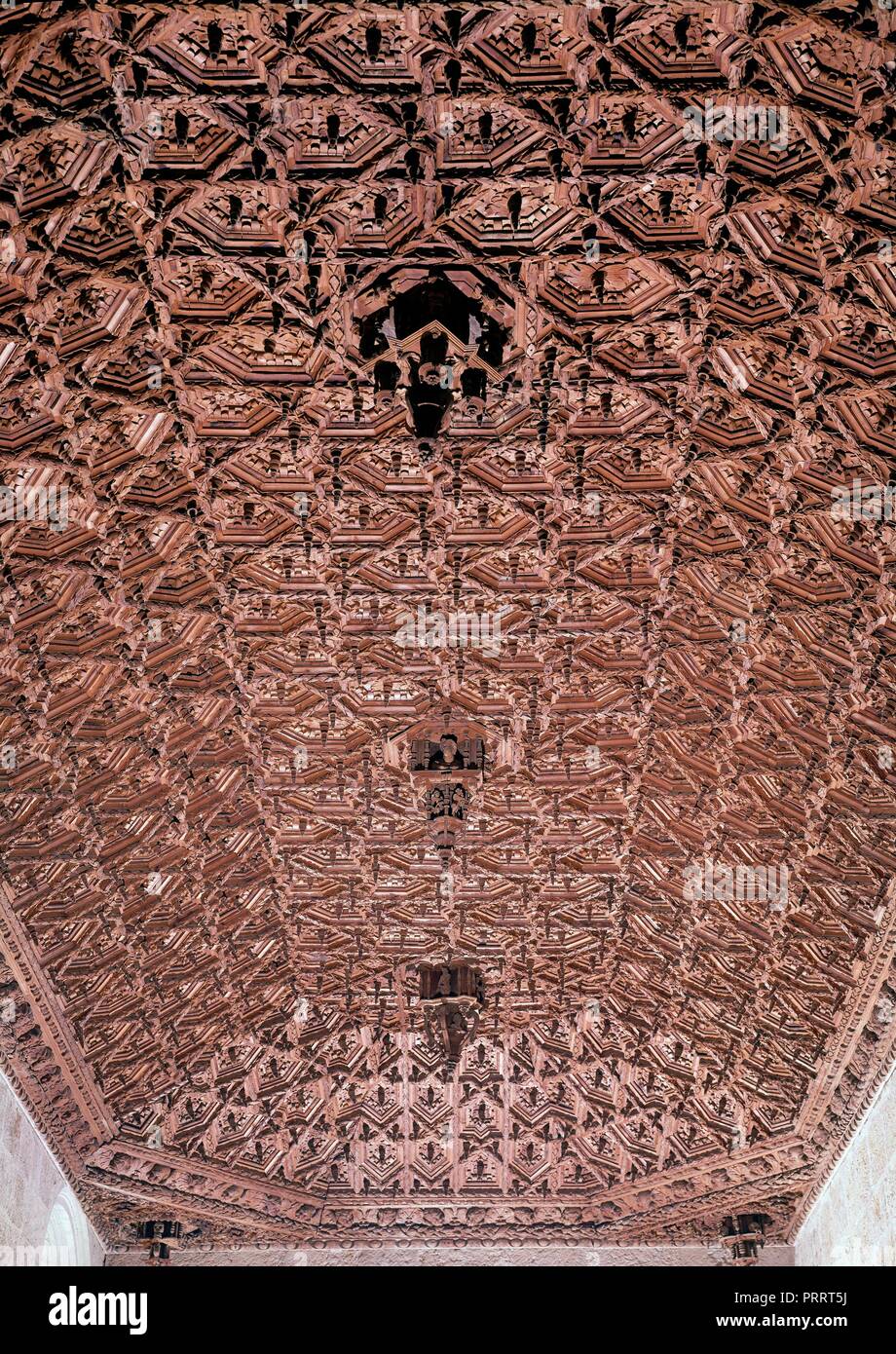 Dt Del Artesonado Del Techo Lage Das Hostal Convento De San Marcos Leon Spanien Stockfotografie Alamy