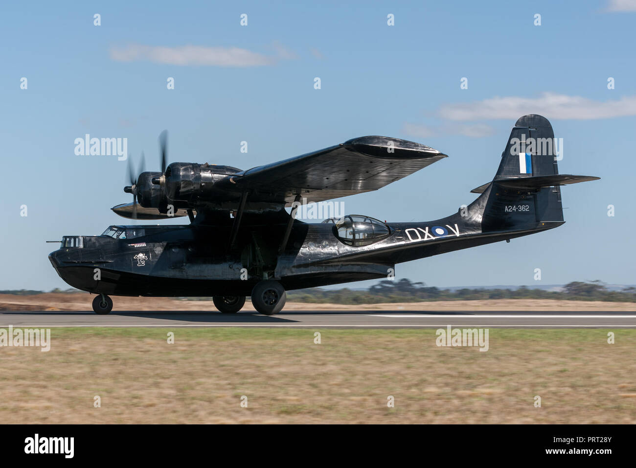 Consolidated PBY Catalina Flugboot VH-PBZ betrieben, die von der historischen Aircraft Restoration Society (HARS) das Tragen der berühmten ÔBlack CatsÕ livery her Stockfoto