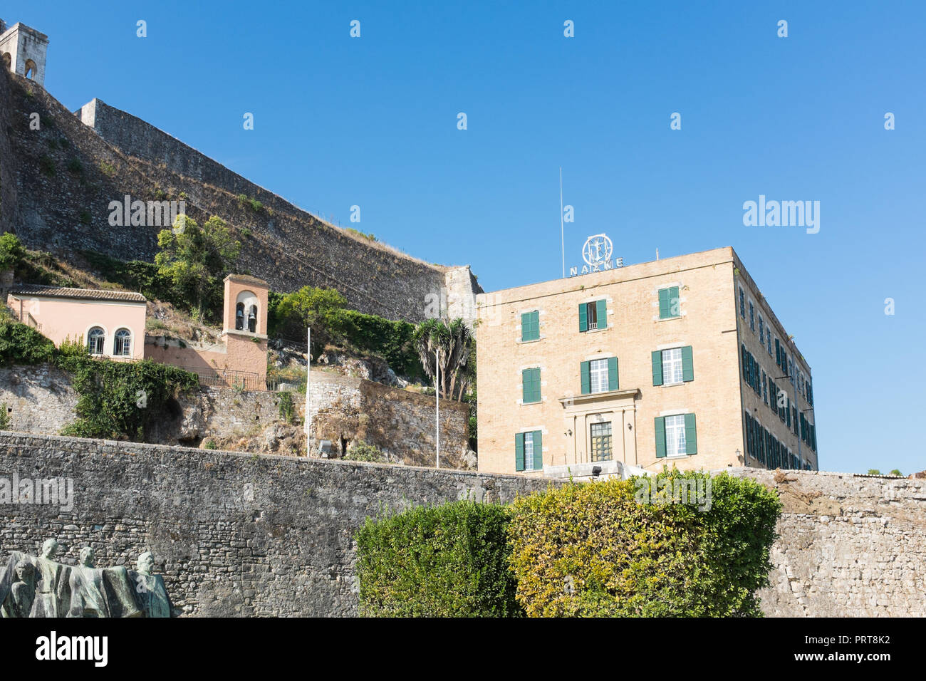 Suchen, um sich an die neue Venezianische Festung in der Stadt Korfu Stockfoto