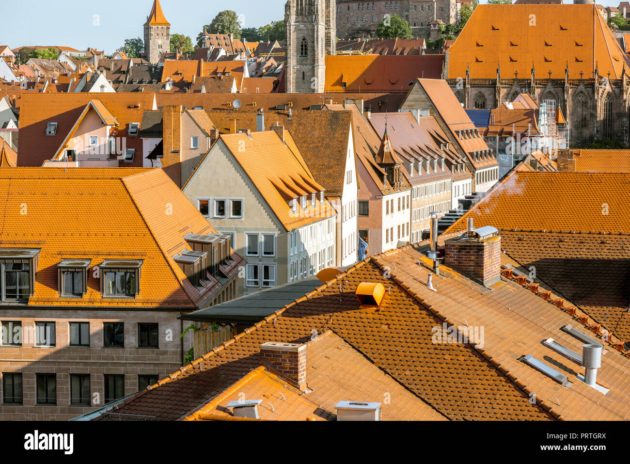 Top Stadtbild Blick Auf Die Altstadt Mit Schonen Gebauden In