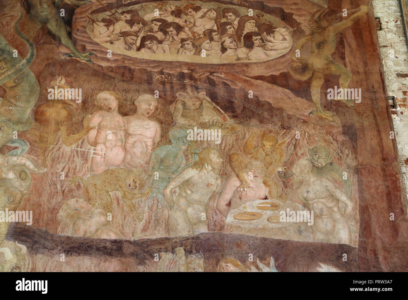 Buonamico Buffalmacco. Der Triumph des Todes. Detail "die Hölle". Quält. 1338-39. Camposanto. Pisa. Italien. Stockfoto