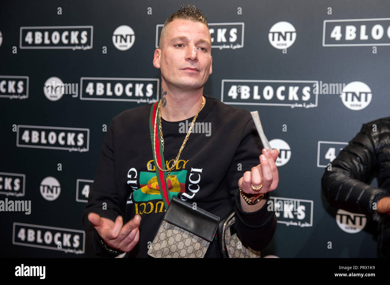 04 Oktober 2018, Berlin: Rapper LX auf dem roten Teppich für die ...