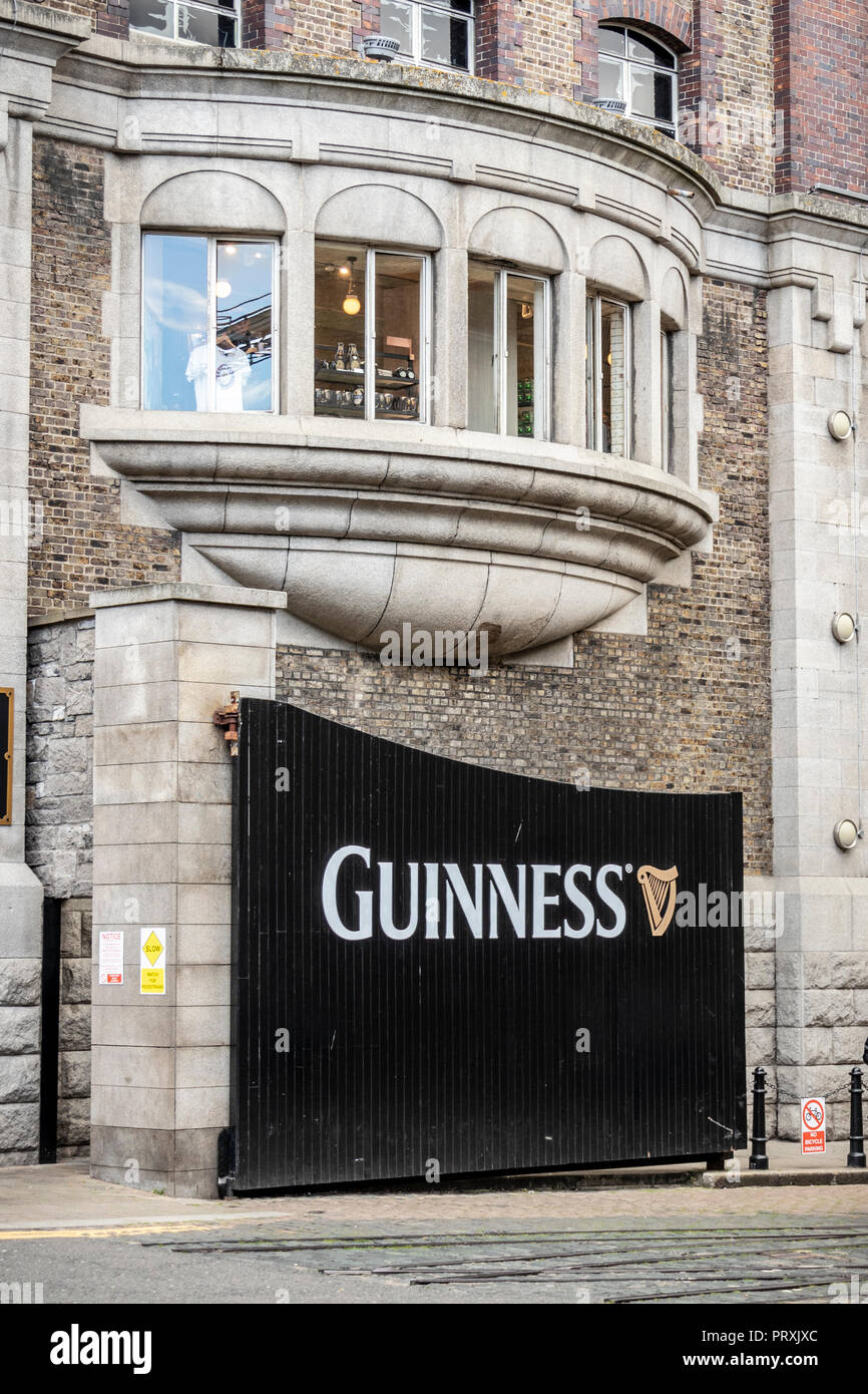 Guinness Factory Gate in Dublin, Irland. Stockfoto