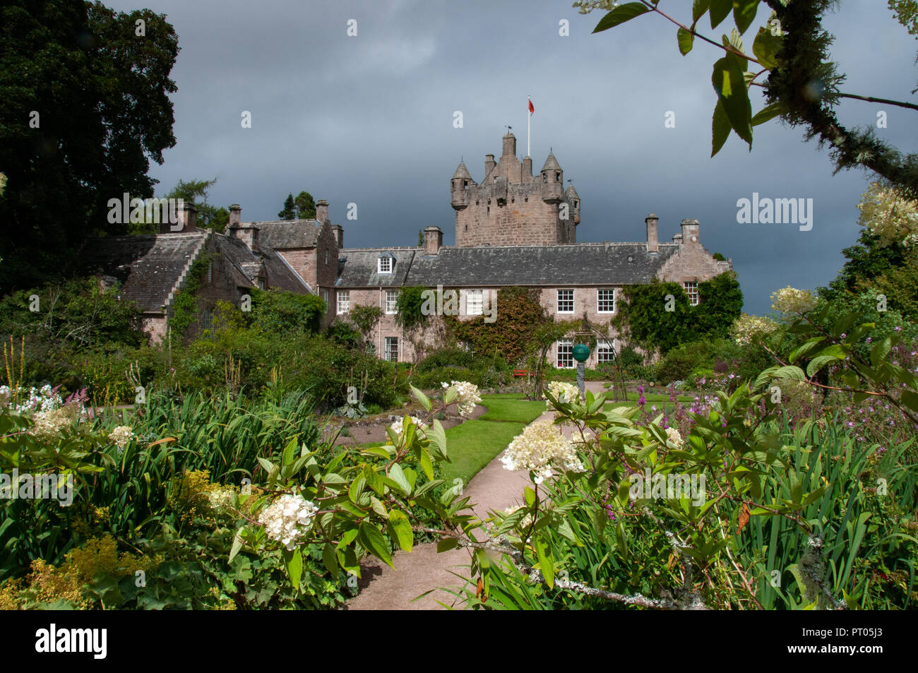 Cawdor Castle in der Nähe von Inverness, Schottland, die Heimat der Than von Cawdor berühmt in Shakespeares Macbeth Stockfoto