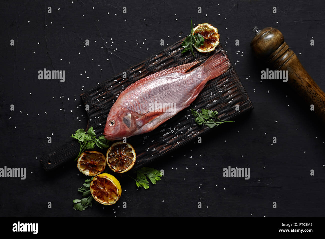 Gold Meerasche Stockfotos Und Bilder Kaufen Alamy