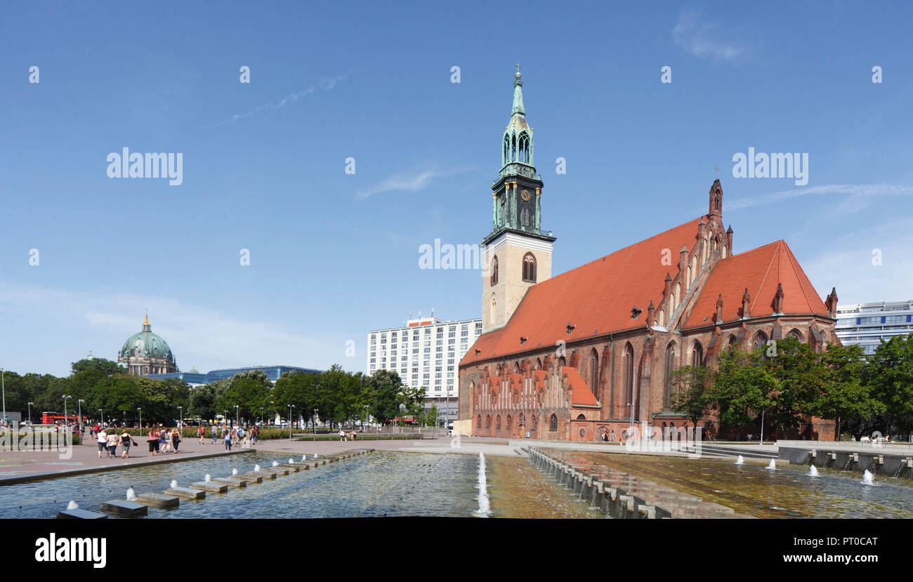 Berliner Dom und St. Marienkirche, Berlin-Mitte, Berlin, Deutschland, Europa Stockfoto