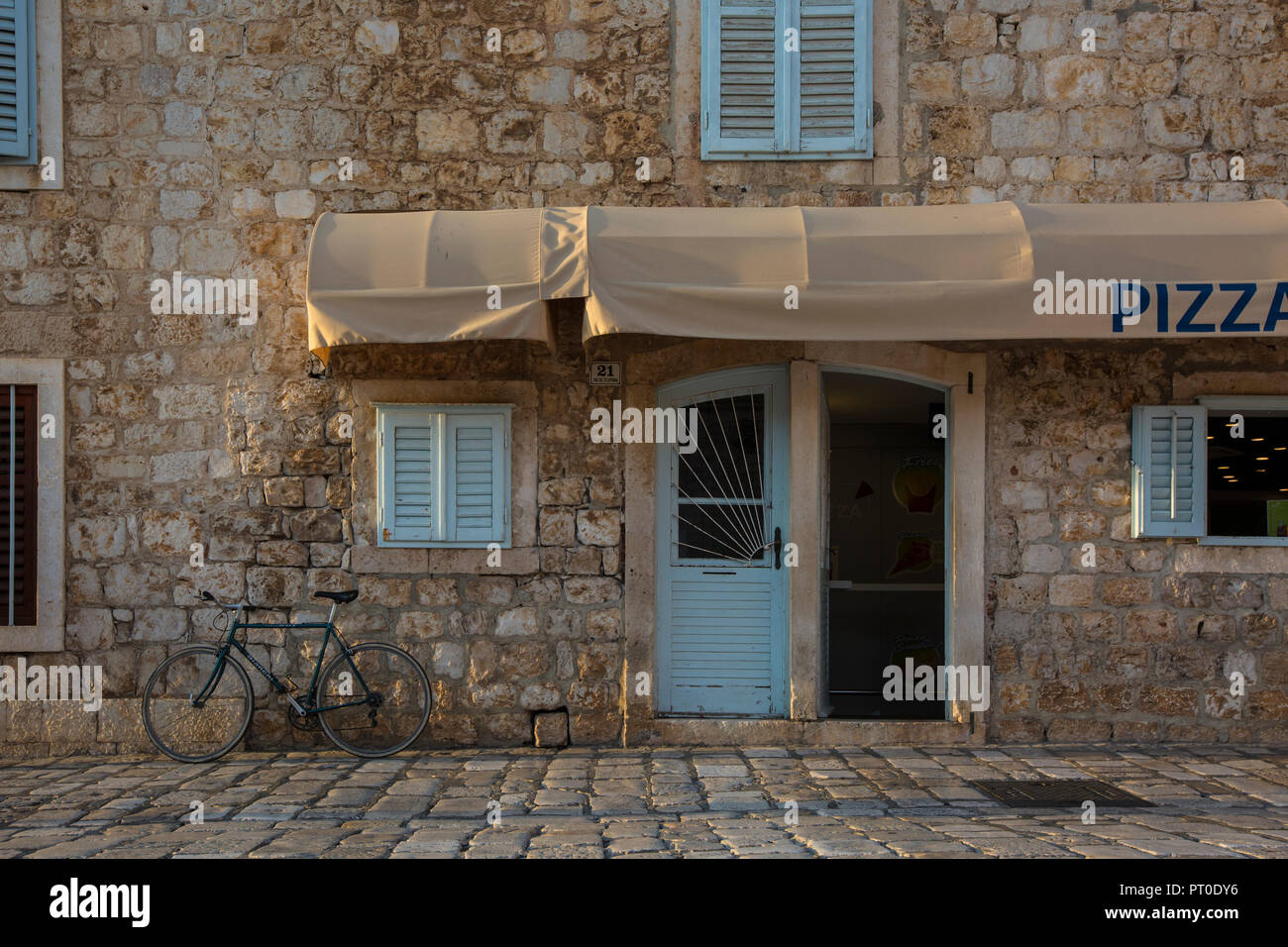 Pizzeria in der Stadt Hvar, Hvar, Insel Hvar, Kroatien 2018 Stockfoto